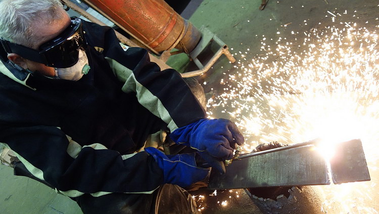 как выбрать защитные очки